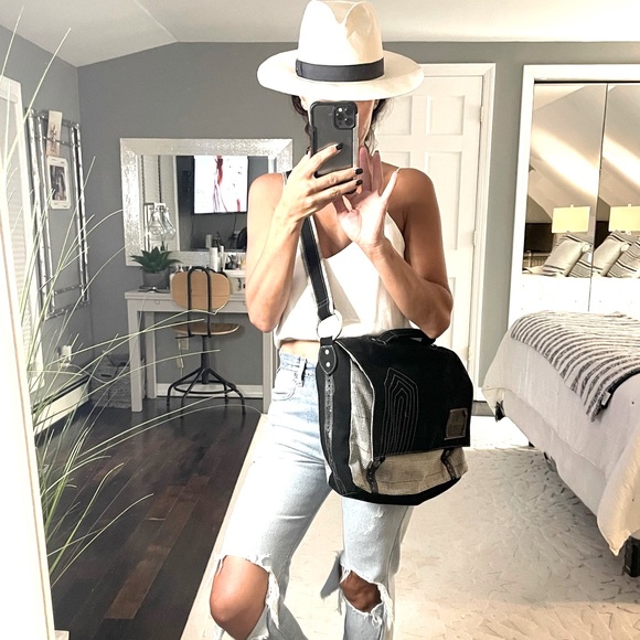 Roberto Cavalli Just Cavalli large laptop briefcase messenger bag black plaid - Picture 3 of 16